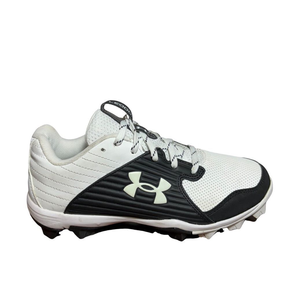 Under Armour White and Black Men's Athletic Cleats